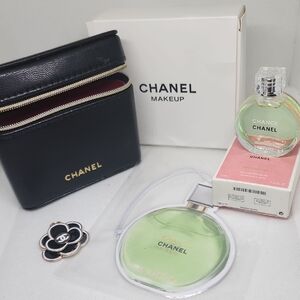 CHANEL Chance Eau Fraîche Perfume and Black Makeup Pouch Set